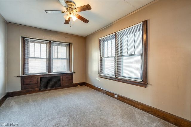 1228 Murray Avenue, Akron, OH 44310