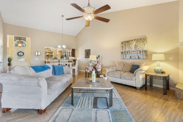1749 Cedar Ridge Way, Branson West, MO 65737