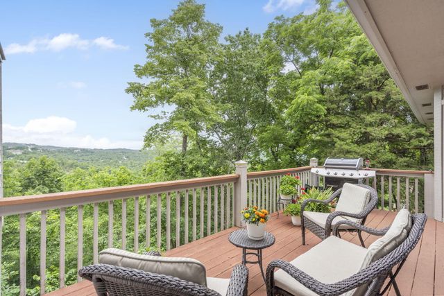 1749 Cedar Ridge Way, Branson West, MO 65737