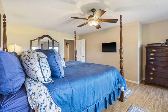 1749 Cedar Ridge Way, Branson West, MO 65737