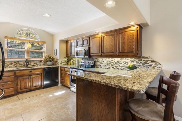 1749 Cedar Ridge Way, Branson West, MO 65737