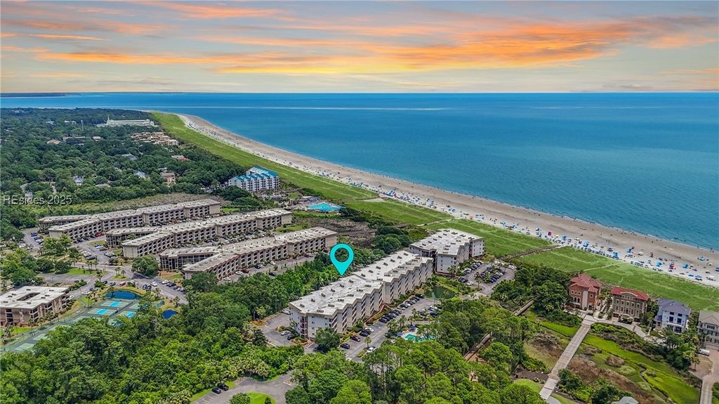 40 Folly Field Road 340, Hilton Head Island, SC 29928