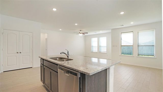 25810 Northpark Pine Drive, Porter, TX 77365