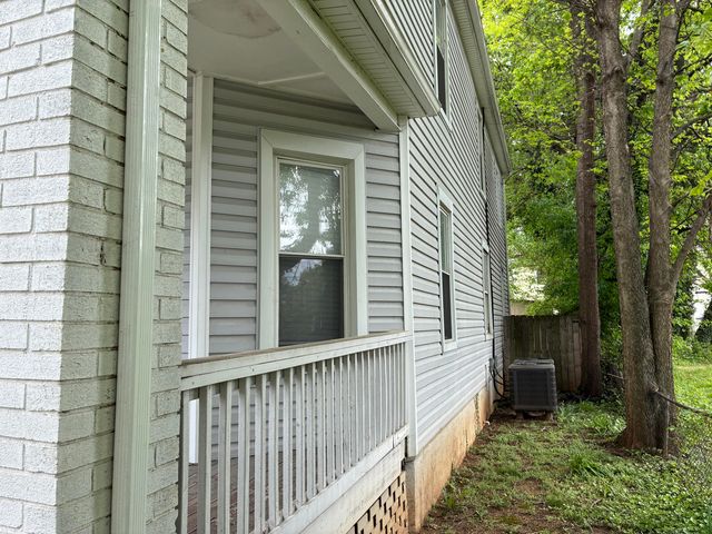 1524 Salem AVE, Roanoke, VA 24016