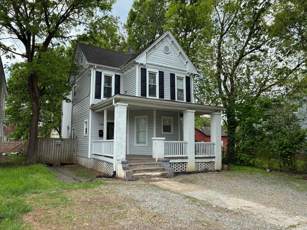 1524 Salem AVE, Roanoke, VA 24016