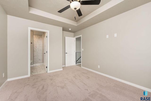 905 N Main St Street, Lennox, SD 57039