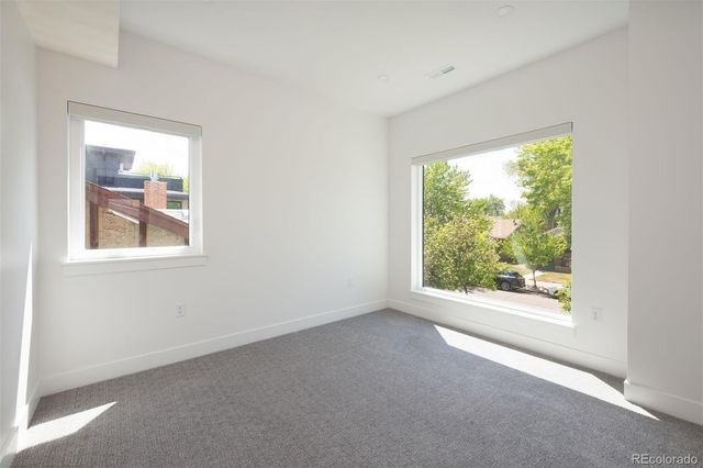 872 S Vine Street, Denver, CO 80209