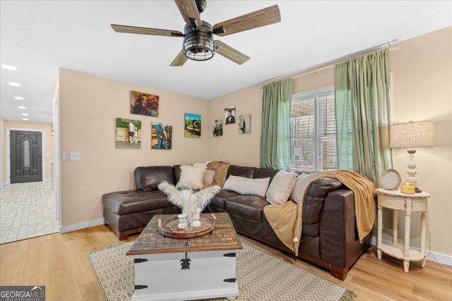 80 Camp Lane, Carrollton, GA 30117