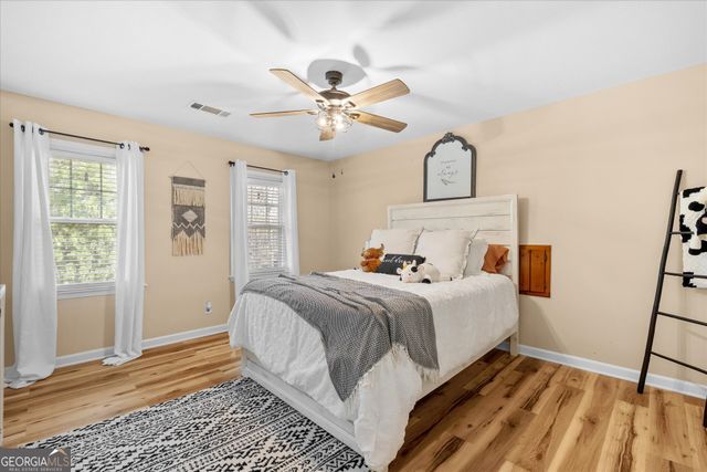 80 Camp Lane, Carrollton, GA 30117