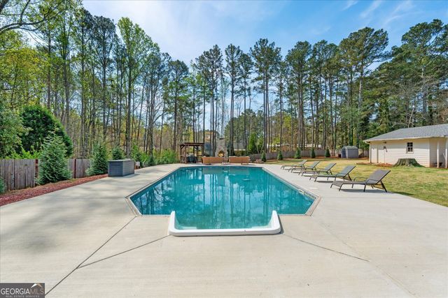 80 Camp Lane, Carrollton, GA 30117