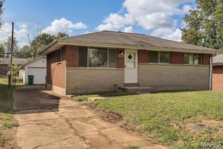 1136 Cove Lane, St Louis, MO 63138