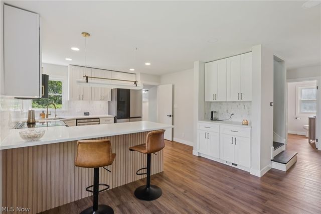 30320 Miles Road, Solon, OH 44139