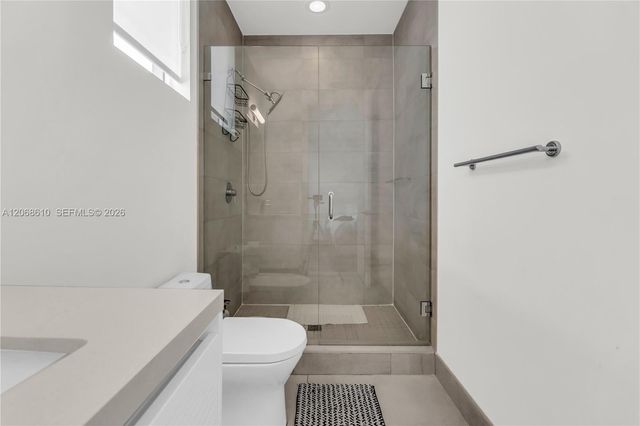 9730 NW 74th Terrace, Doral, FL 33178
