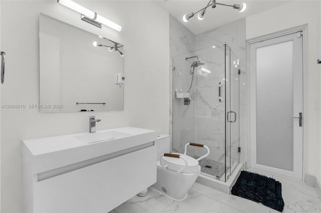 9730 NW 74th Terrace, Doral, FL 33178