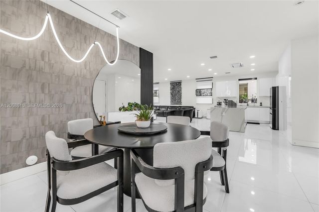 9730 NW 74th Terrace, Doral, FL 33178