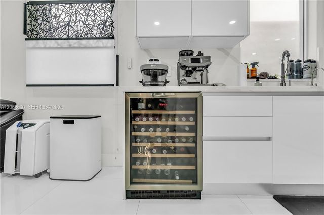 9730 NW 74th Terrace, Doral, FL 33178