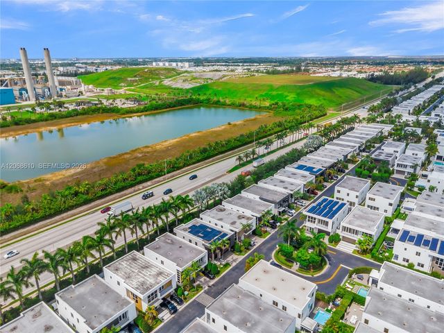 9730 NW 74th Terrace, Doral, FL 33178