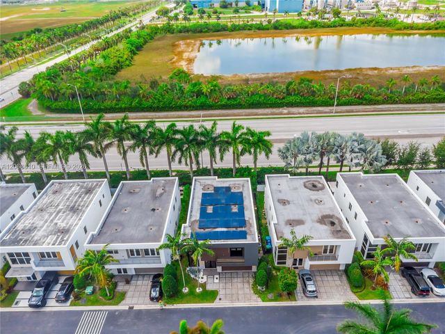 9730 NW 74th Terrace, Doral, FL 33178