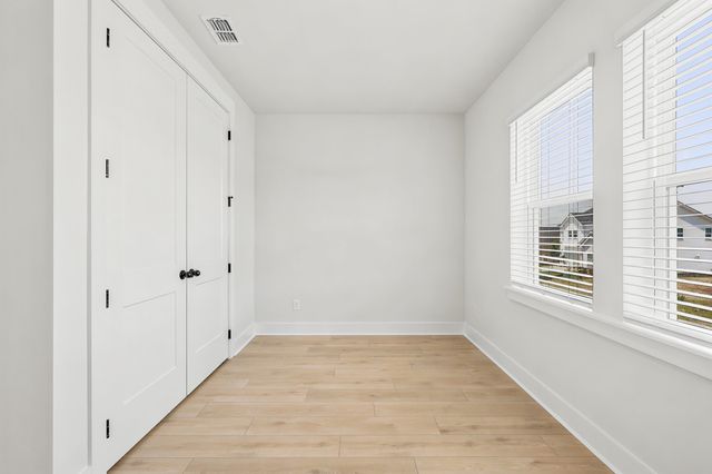 988 Triton Ave., Little River, SC 29566