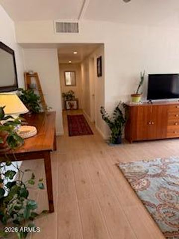 512 W 17TH Street W, Tempe, AZ 85281