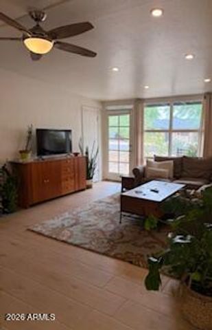 512 W 17TH Street W, Tempe, AZ 85281