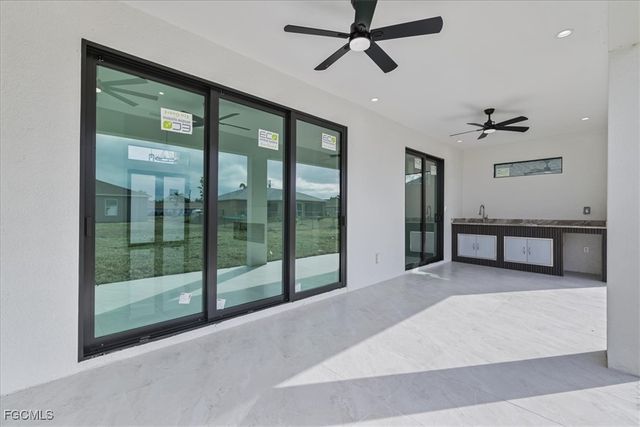 1310 NE 7th PL, Cape Coral, FL 33909