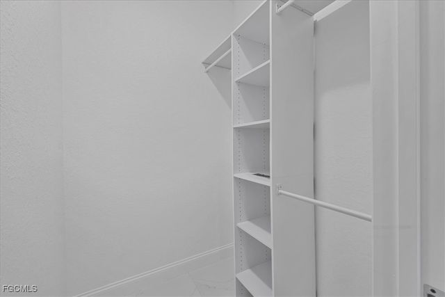 1310 NE 7th PL, Cape Coral, FL 33909