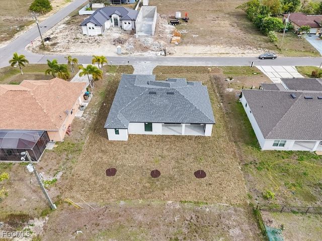 1310 NE 7th PL, Cape Coral, FL 33909