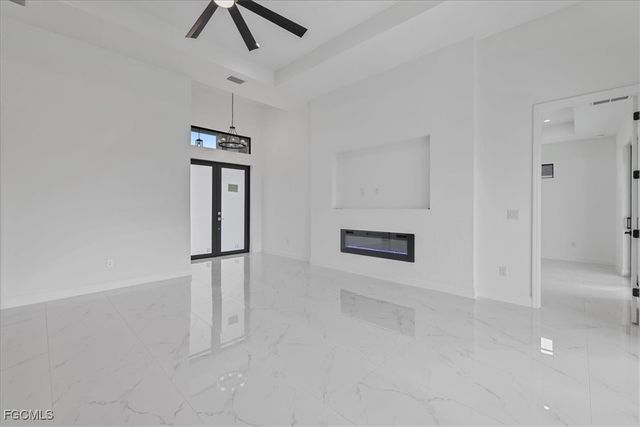 1310 NE 7th PL, Cape Coral, FL 33909