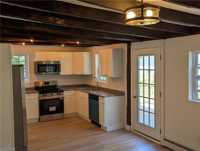 6 Cucumber Hill Road, Foster, RI 02825