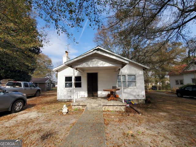 134 Adams Street, Lavonia, GA 30553