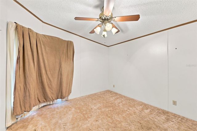 3215 WEKIVA ROAD, Tavares, FL 32778