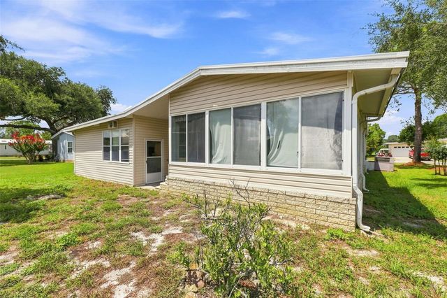 3215 WEKIVA ROAD, Tavares, FL 32778