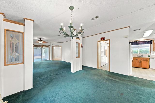 3215 WEKIVA ROAD, Tavares, FL 32778
