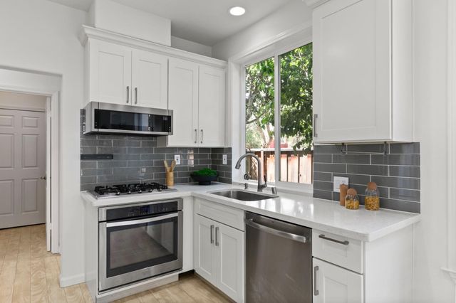 1986 Wayne Circle, San Jose, CA 95131