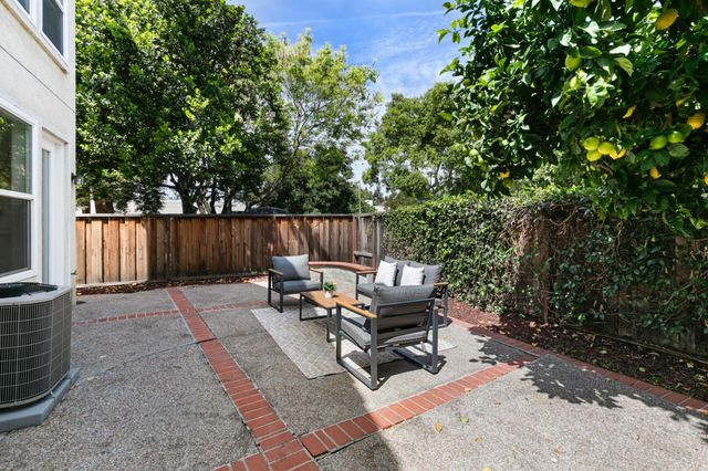 1986 Wayne Circle, San Jose, CA 95131