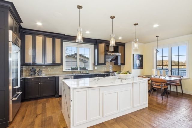 3770 Cottage Reserve Rd NE, Solon, IA 52333