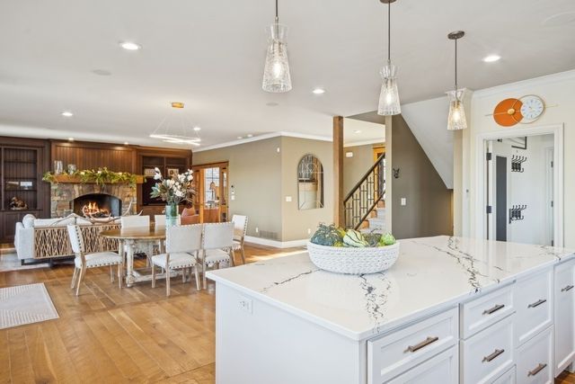 3770 Cottage Reserve Rd NE, Solon, IA 52333