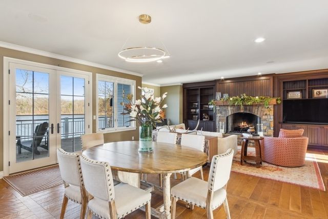 3770 Cottage Reserve Rd NE, Solon, IA 52333