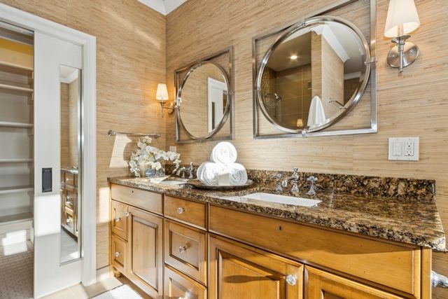 3770 Cottage Reserve Rd NE, Solon, IA 52333