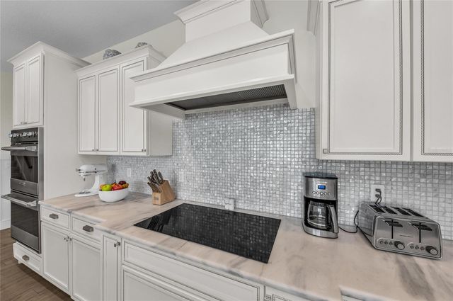 303 S BAY BOULEVARD, Anna Maria, FL 34216