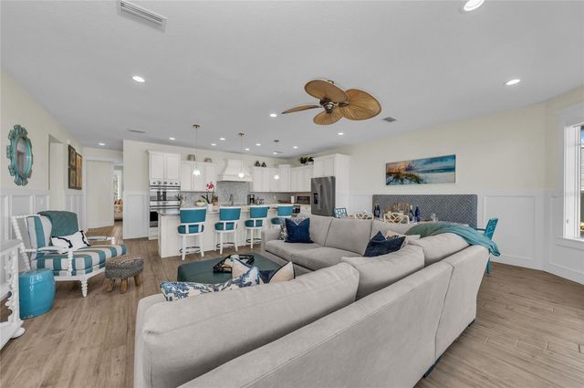 303 S BAY BOULEVARD, Anna Maria, FL 34216