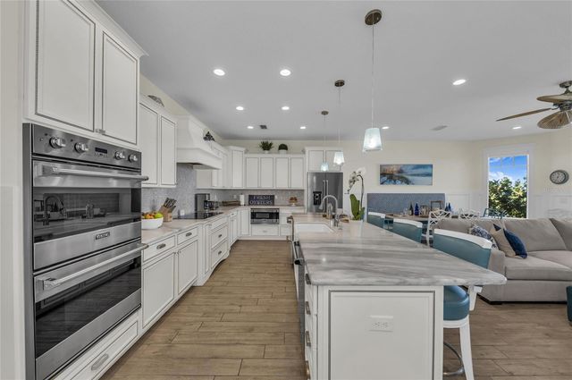 303 S BAY BOULEVARD, Anna Maria, FL 34216