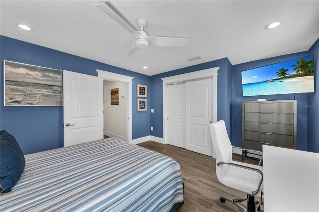 303 S BAY BOULEVARD, Anna Maria, FL 34216