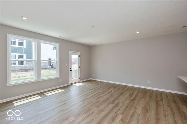 6145 Mill Hill Way 320-401, Mccordsville, IN 46055