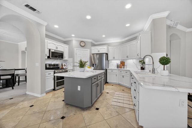 3091 Daggett Dr, Granite Bay, CA 95746