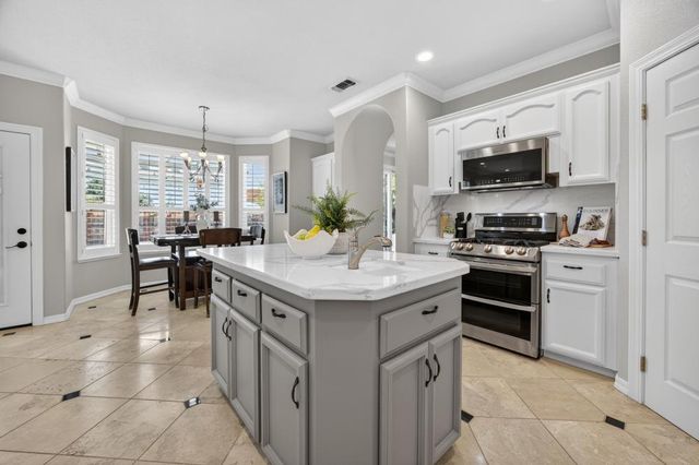 3091 Daggett Dr, Granite Bay, CA 95746