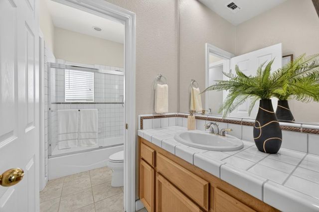 3091 Daggett Dr, Granite Bay, CA 95746