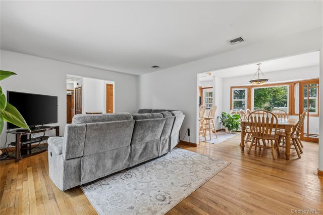 371 Hewlett Avenue, East Patchogue, NY 11772