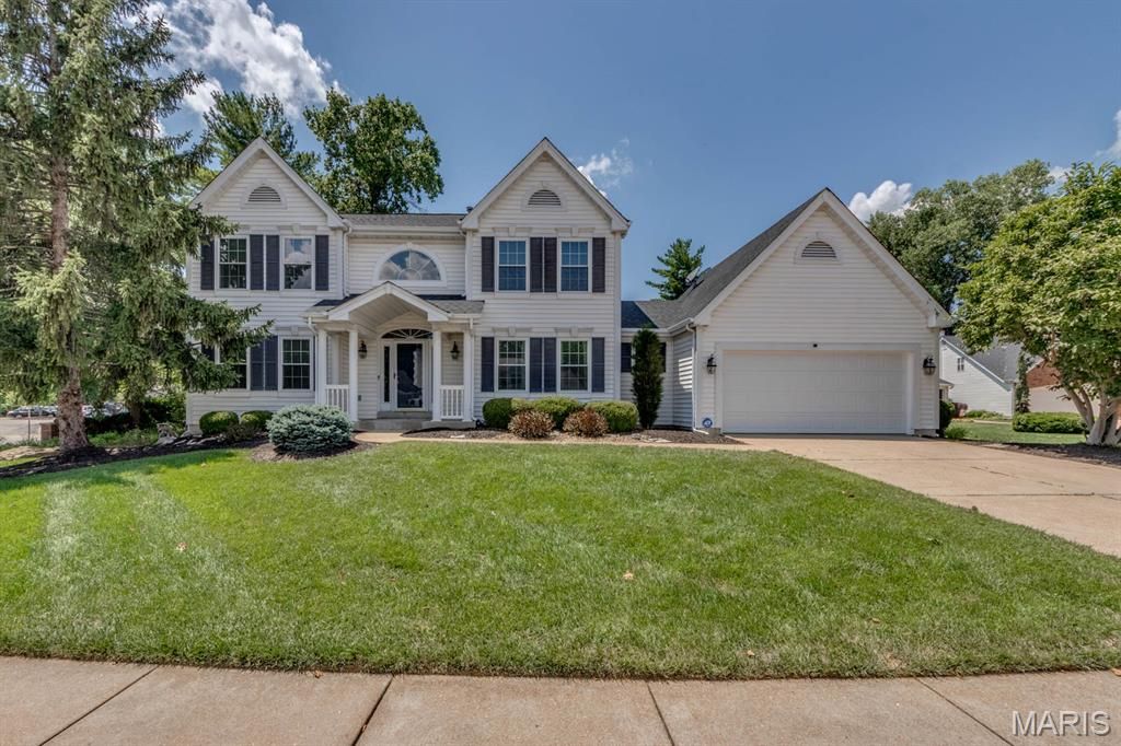 13153 Barrett Meadows Drive, Ballwin, MO 63021
